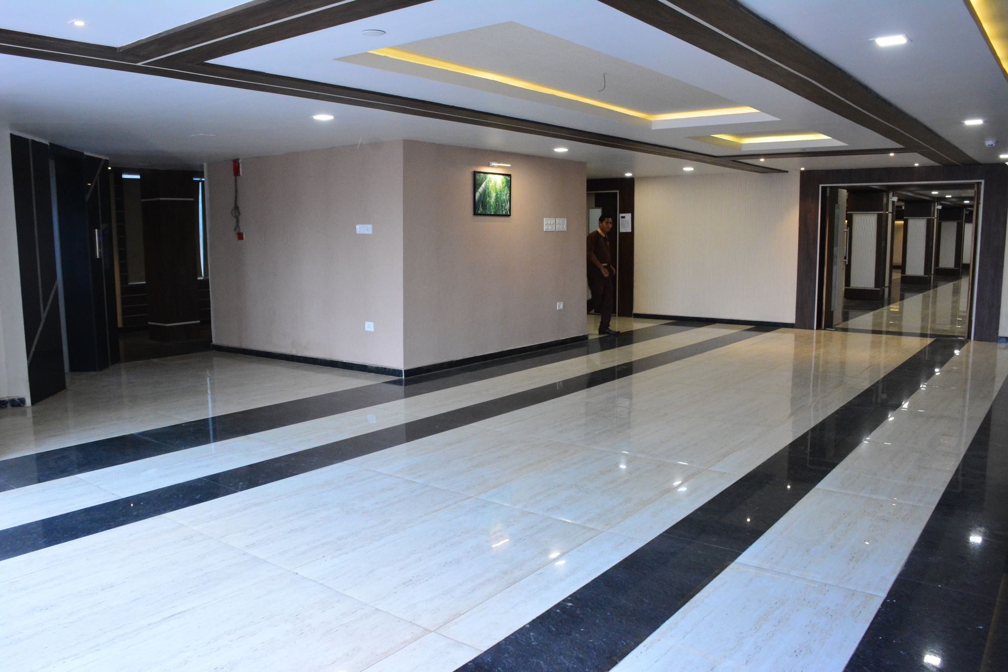 The Suncity Бхубанешвара Экстерьер фото